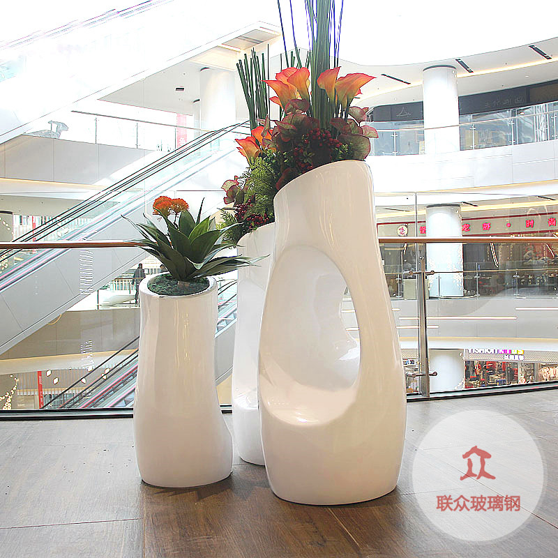 方圳玻璃鋼花盆商場酒店景觀美陳花器售樓中心創(chuàng)意組合式花缽定制
